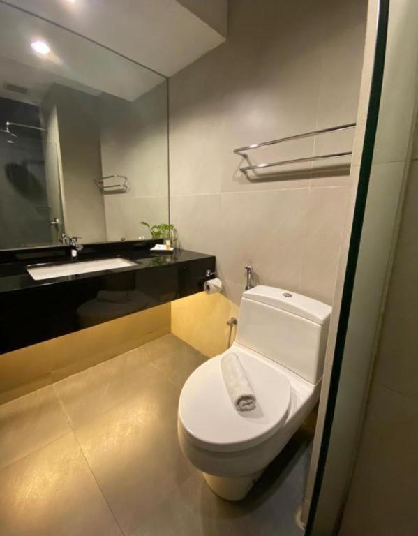 Kemena View Hotel Кучінг Екстер'єр фото