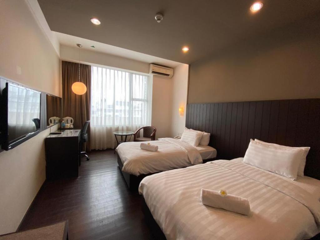 Kemena View Hotel Кучінг Екстер'єр фото